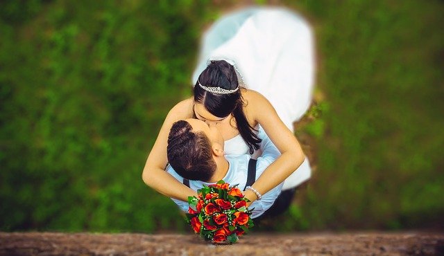 wedding-1183270_640